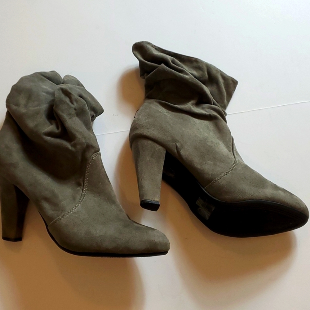 Express gray slouchy bootie